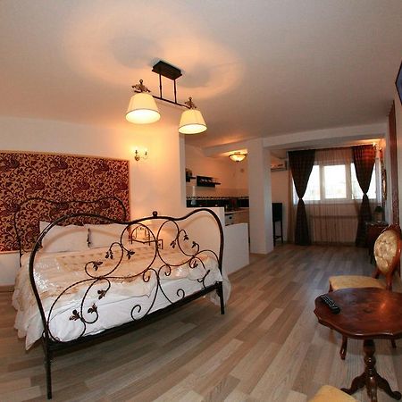 Studio Clasic Galaţi Habitación foto